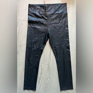 Ardene Women's Black Leggings Ankle Length in size XL